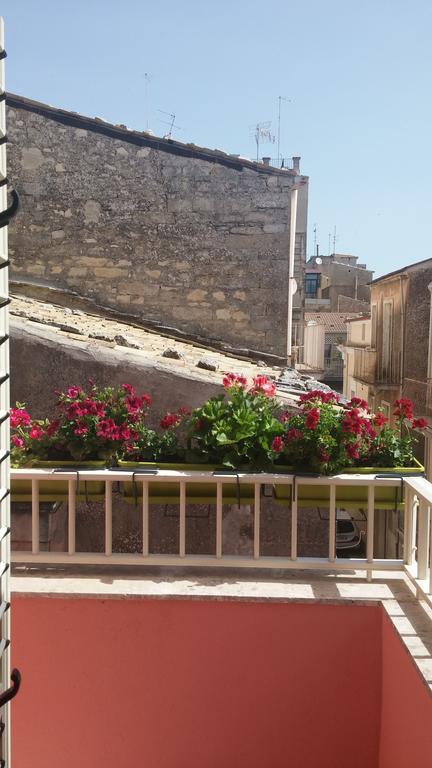 Appartement Casa Sant'Anna à Raguse Extérieur photo
